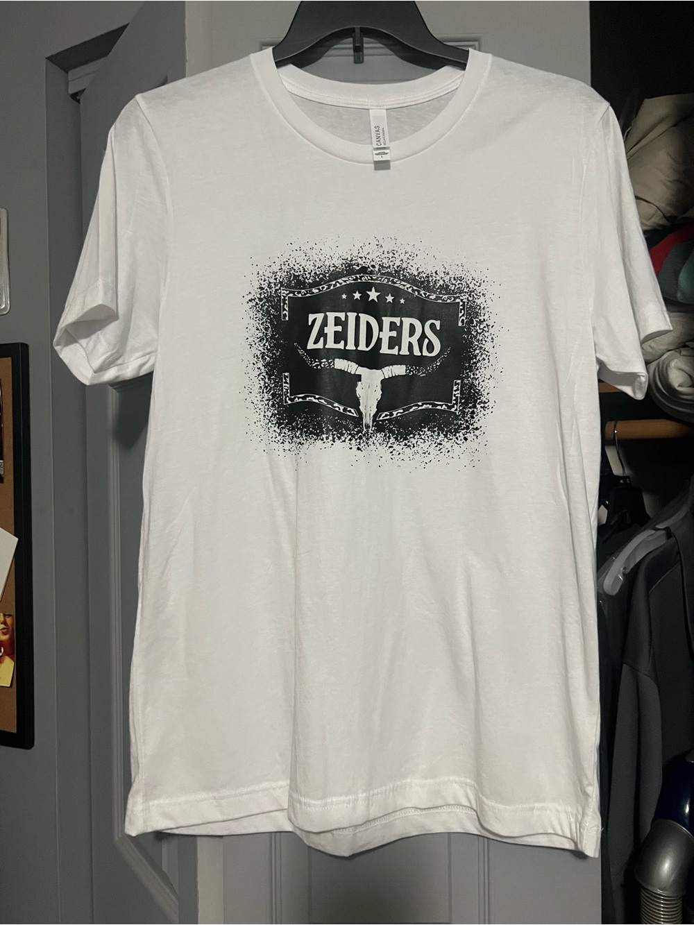White Graphic Tee - Casual Short Sleeve Shirt. New!